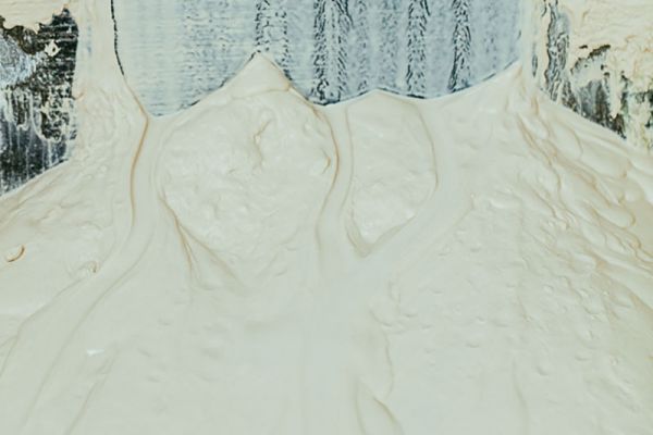 水ひし、さらにきめ細やかな陶土を抽出(=木山陶石の整土工場)